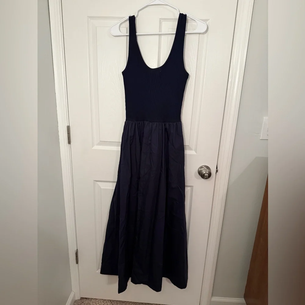 Moon River Navy Scoop Neck Sleeveless Maxi Dress - Picture 5 of 7